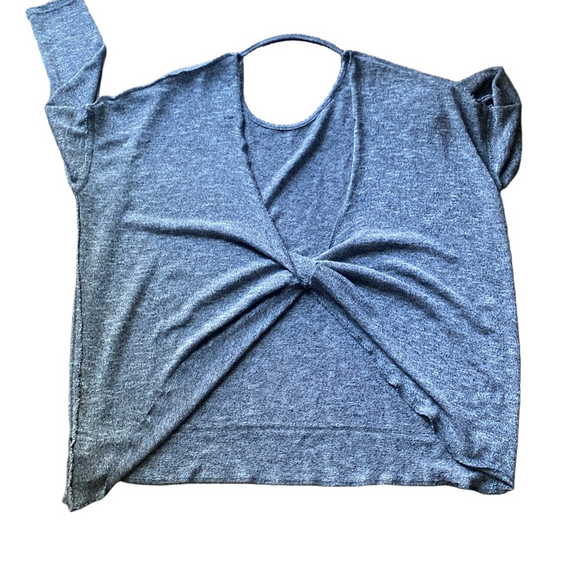 🎁Lulu's Charcoal Knit Sweater - Picture 2 of 4